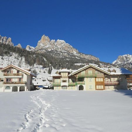 Residence Holiday Pozza di Fassa Dış mekan fotoğraf