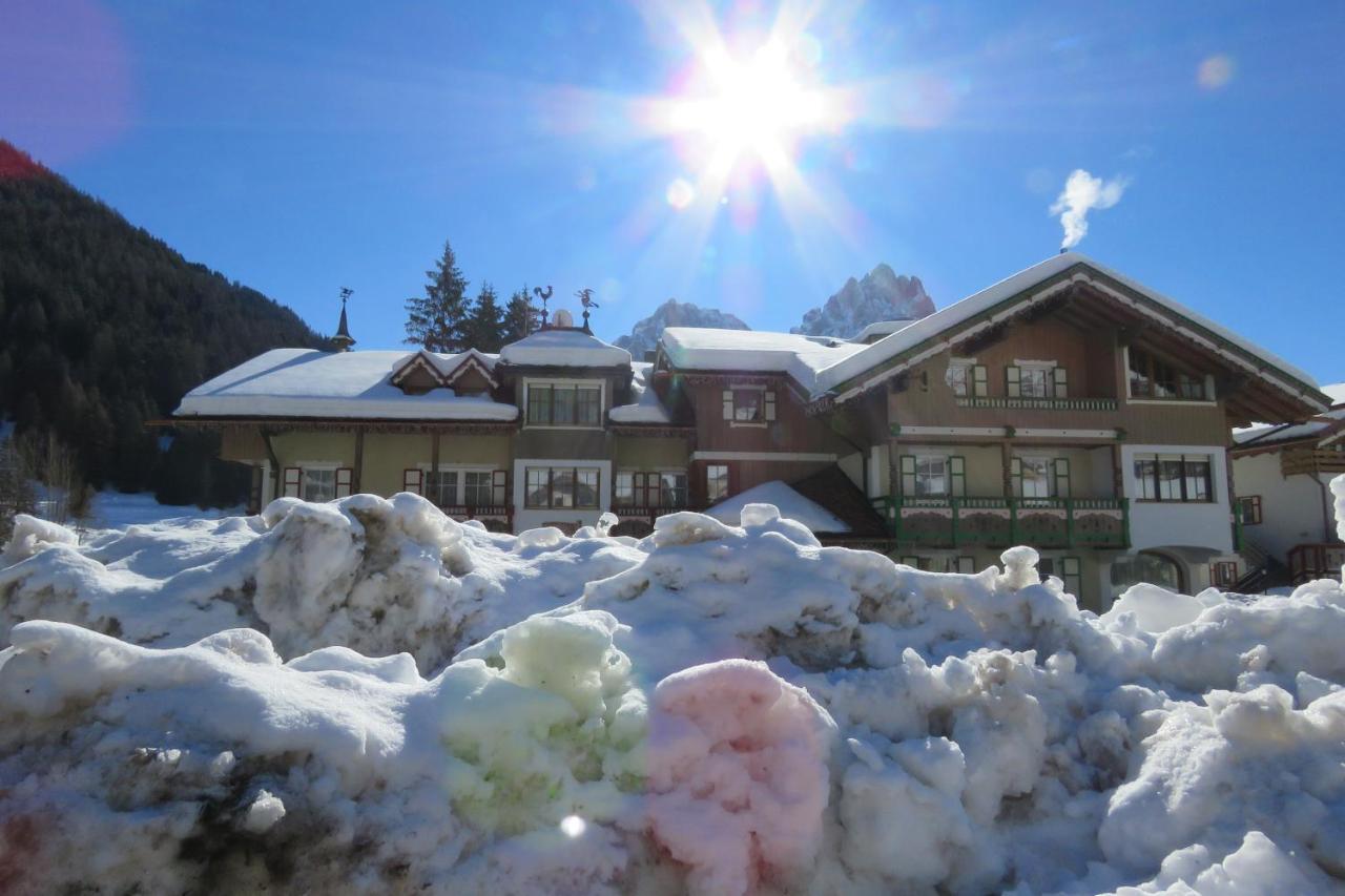 Residence Holiday Pozza di Fassa Dış mekan fotoğraf