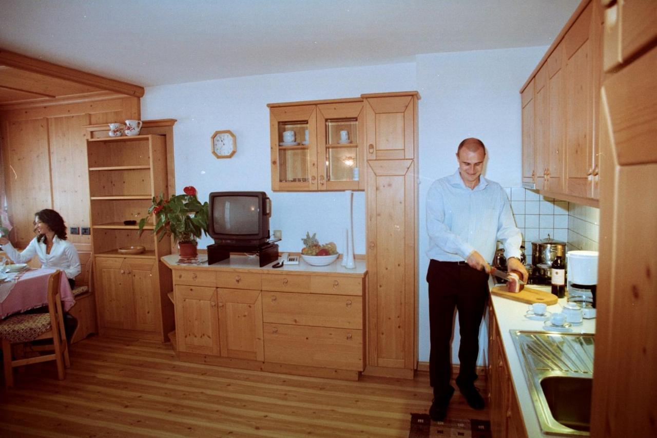 Residence Holiday Pozza di Fassa Dış mekan fotoğraf