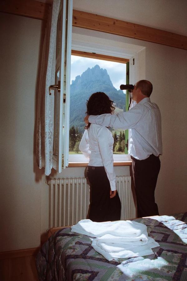 Residence Holiday Pozza di Fassa Dış mekan fotoğraf