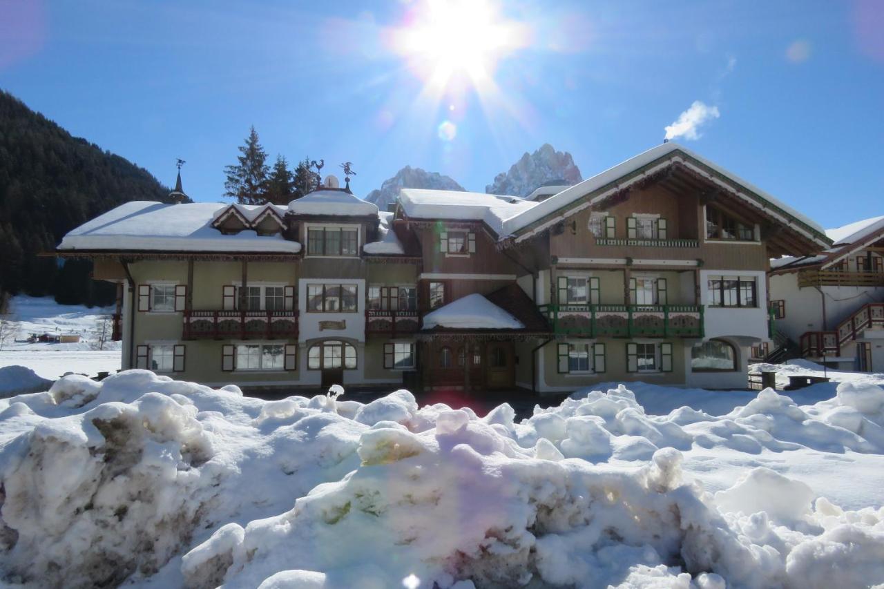 Residence Holiday Pozza di Fassa Dış mekan fotoğraf
